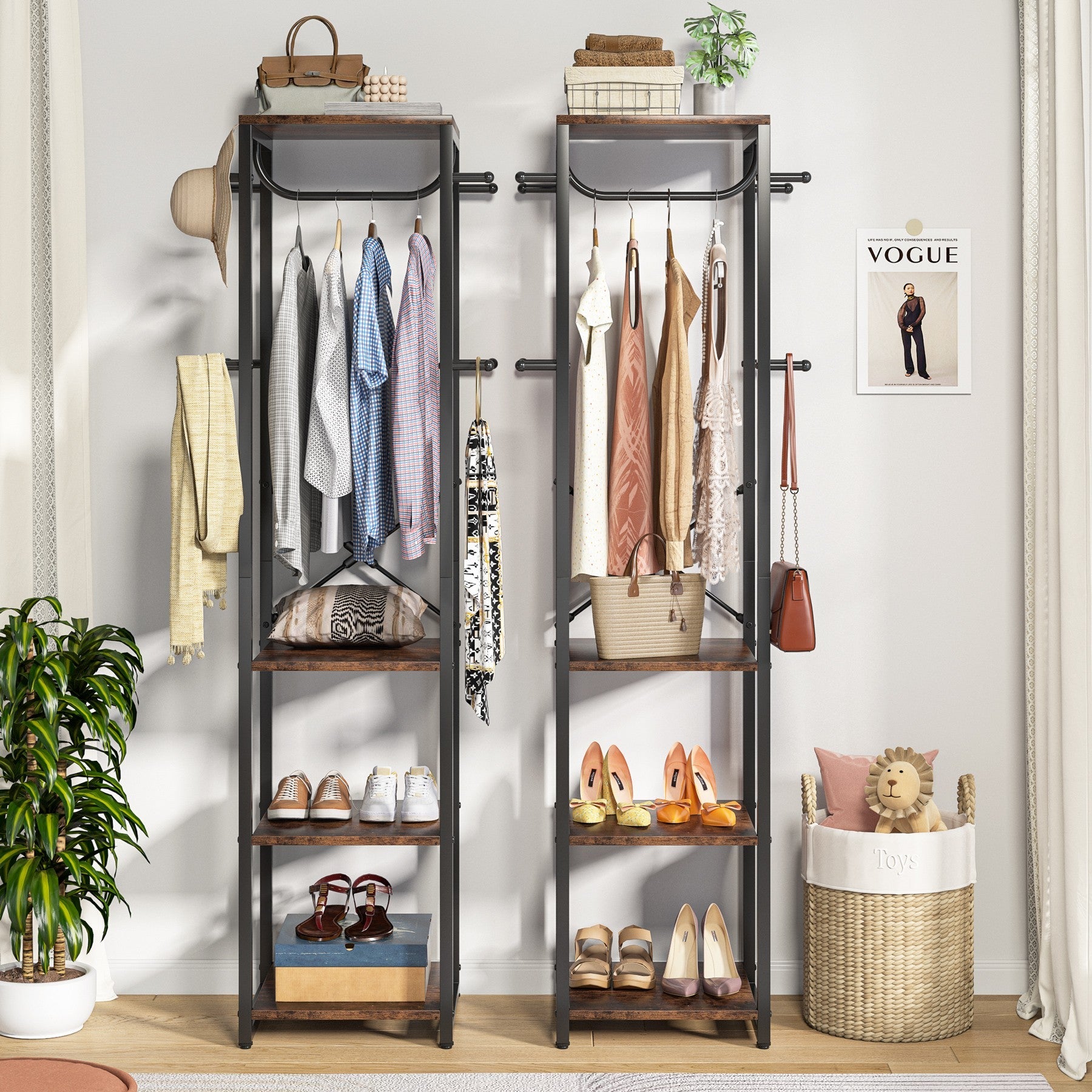 The combined use diagram of two Tribesigns’s Coat Rack, shows that it can be multifunctional, occupy a small area and can be freely matched.